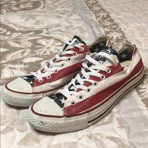 Converse shoes size 9.